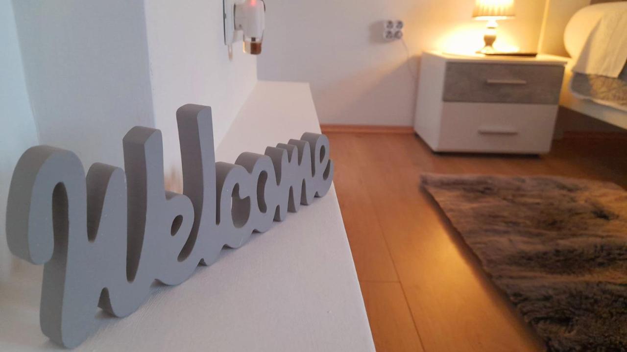 Apartman Diana,Free Parking Пула Екстериор снимка