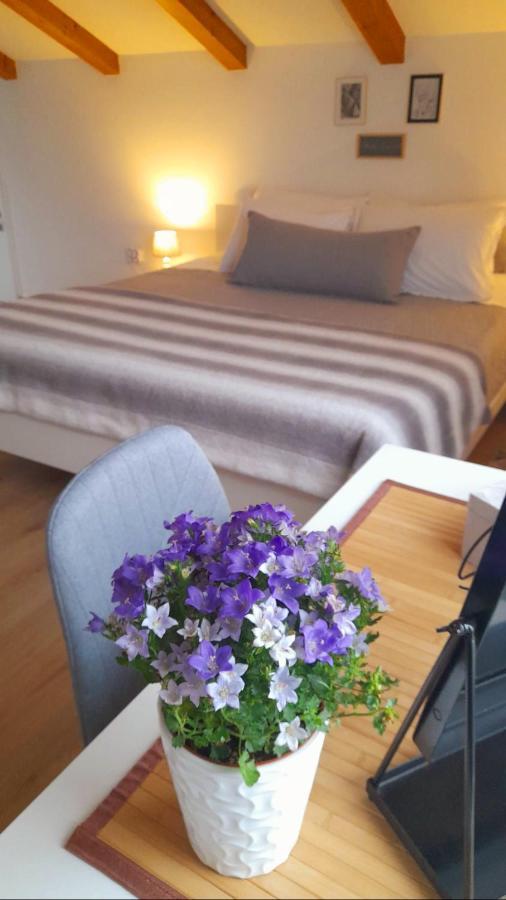 Apartman Diana,Free Parking Пула Екстериор снимка