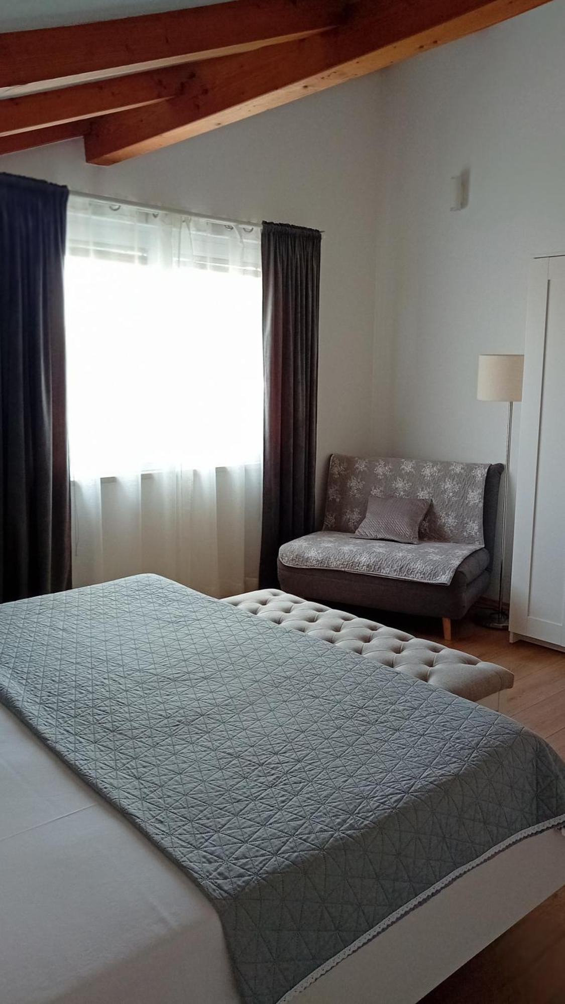 Apartman Diana,Free Parking Пула Екстериор снимка